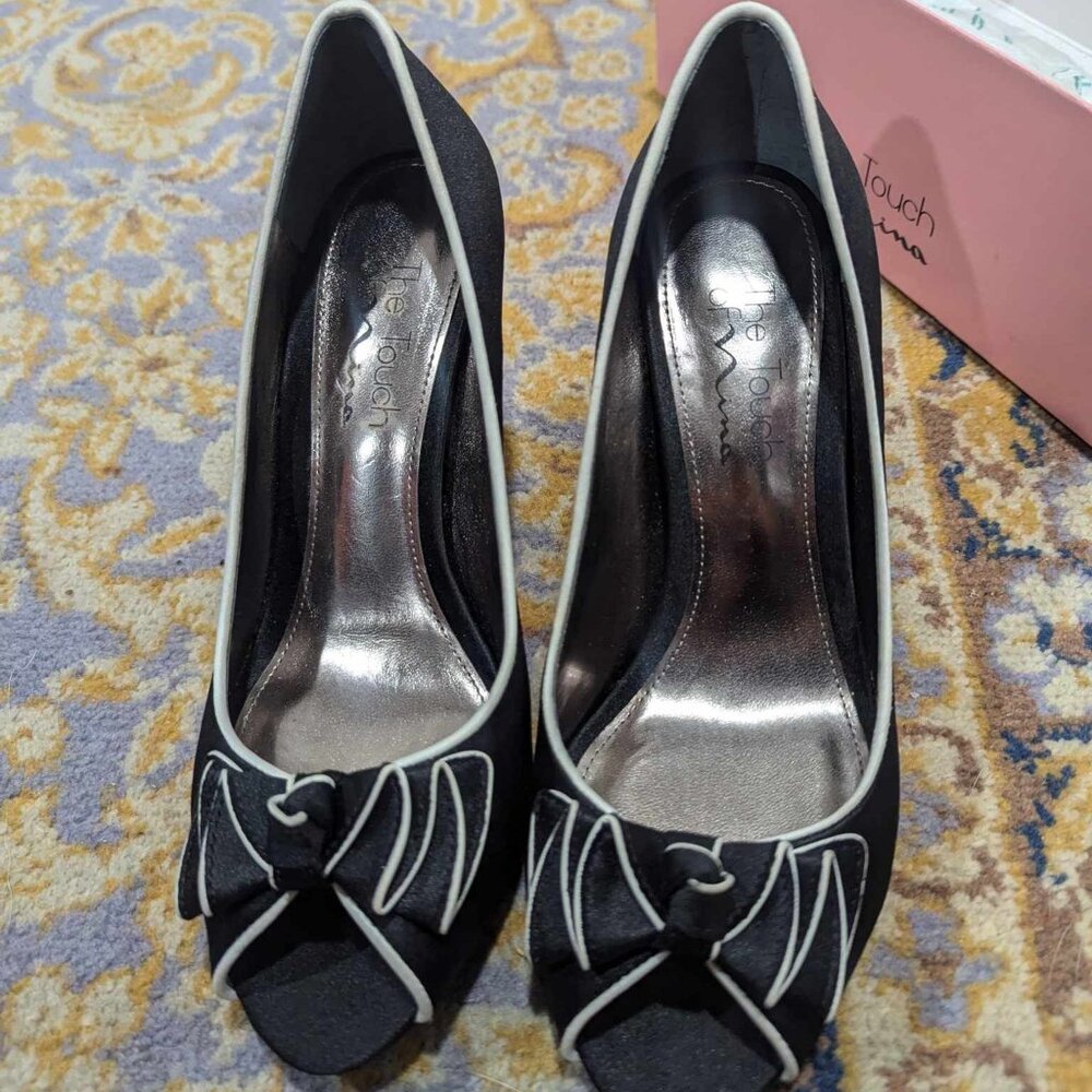 The Touch of Nina Black Heels with bow and white trim